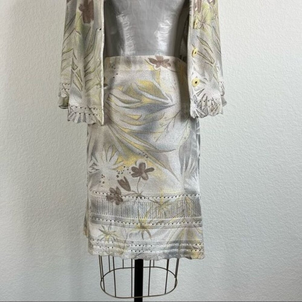 St John Spring 05 Metallic Scalloped Santana Knit Skirt